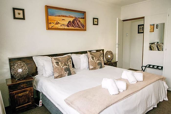 For Sale: Guest House in Ermelo Central, 20 guests, parking, 24-hour security.