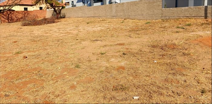 Vacant Land Residential For Sale in North View Estate - 656 SQM, prime location.