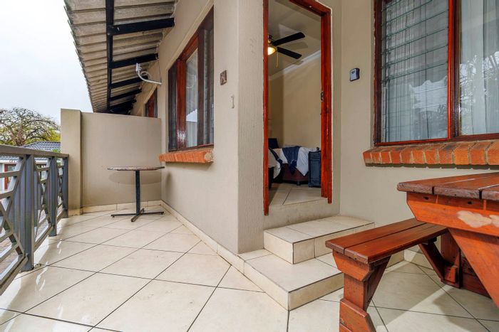 2-Bed Apartment For Sale in St Lucia Central with pool and outdoor braai.