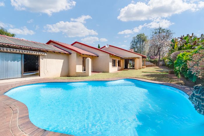 4 Bedroom House For Sale in Randpark Ridge with pool, study, and entertainment area.