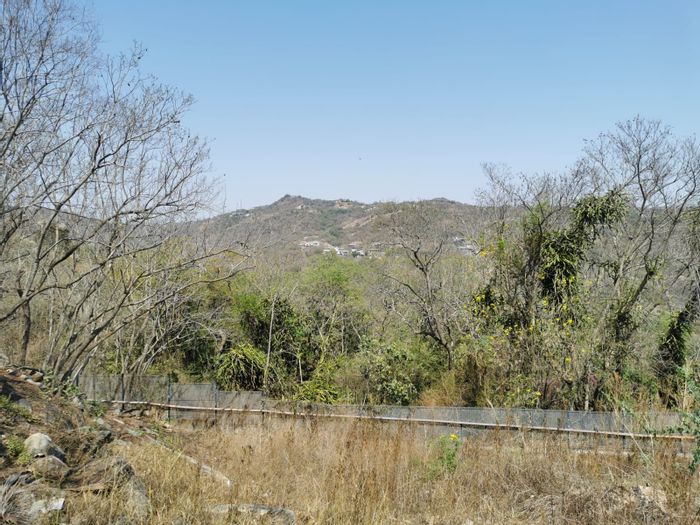 Vacant Land Residential in Nelspruit Ext 5 For Sale - 2708 m2 with views.