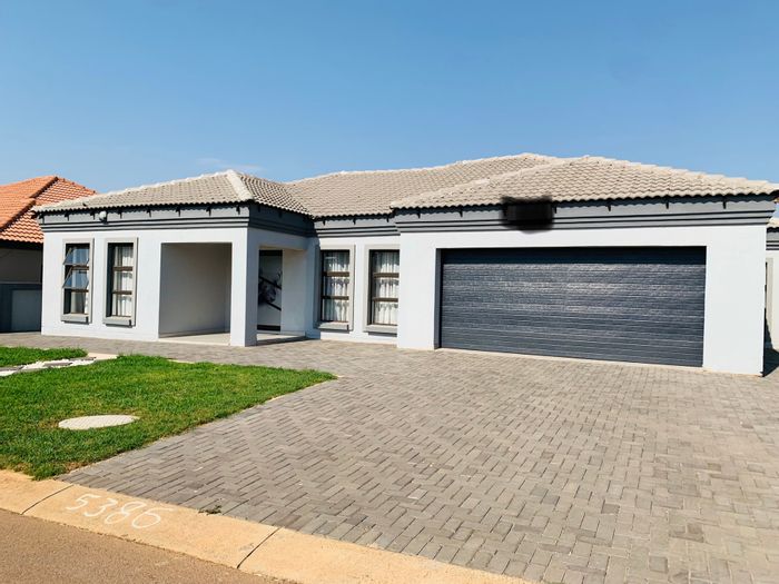 3-Bedroom House For Sale in The Orchards with Double Garage and Security Estate Access.