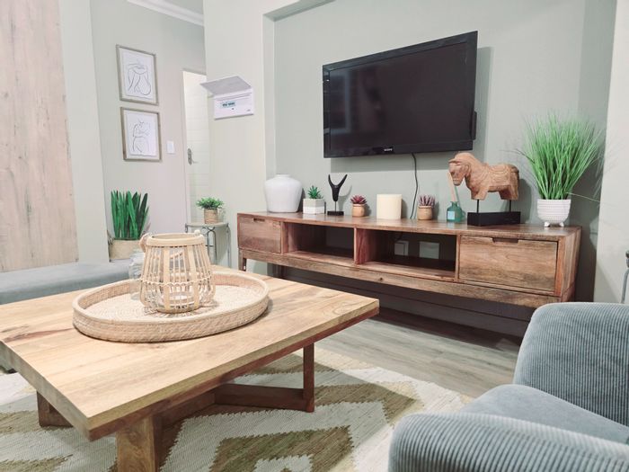 For Sale: 2-Bedroom Apartment in Roodepark Eco Estate with security and clubhouse.