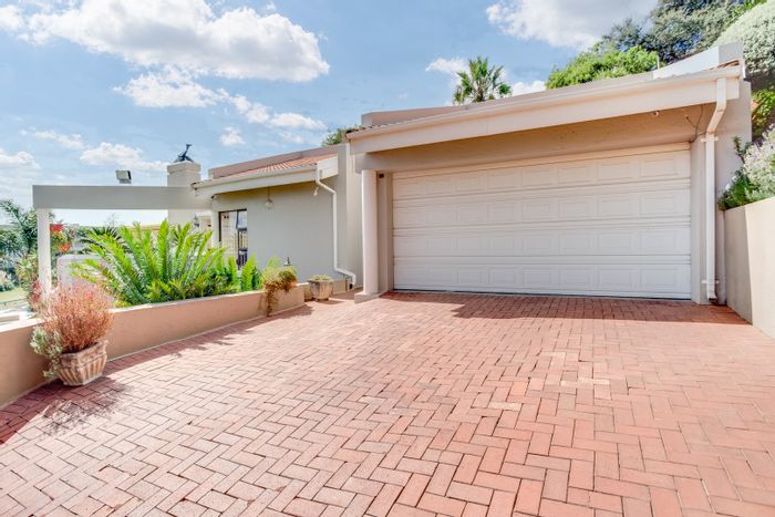 Northcliff House For Sale: 3 beds, study, entertainment patio, double garage, security features.