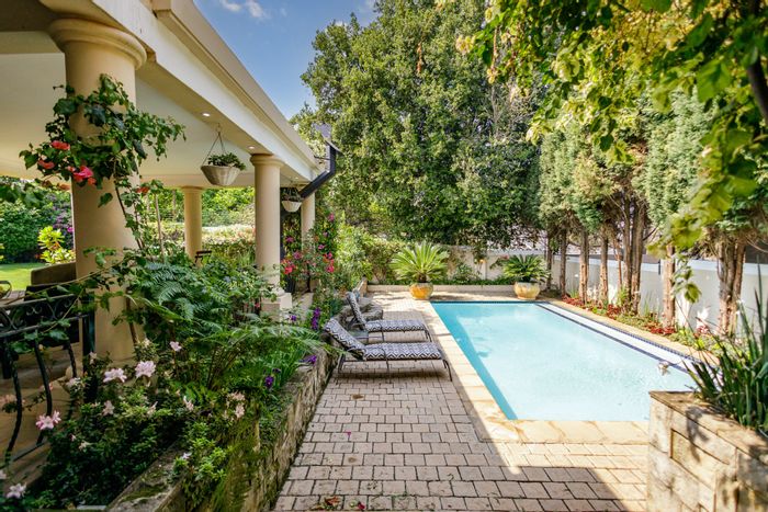 Bryanston House For Sale: Pool, solar, staff quarters, and spacious entertainment areas.