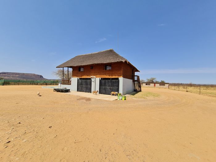 For Sale: 132-hectare farm in Modimolle Rural with river, borehole, and facilities.