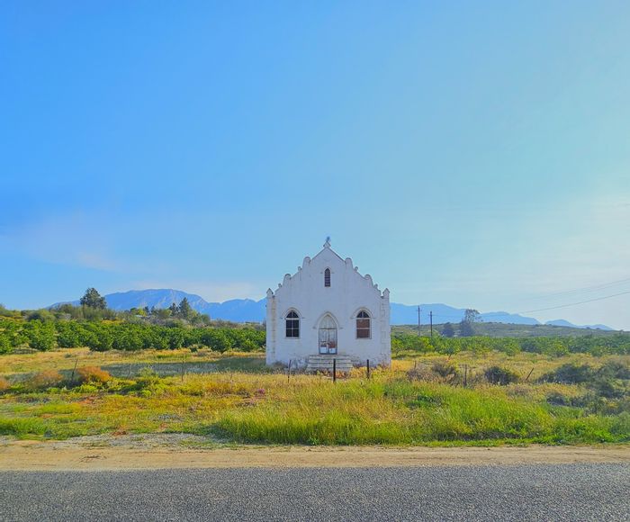 Farm for Sale in Montagu Rural: Historic church, citrus trees, ample water supply.