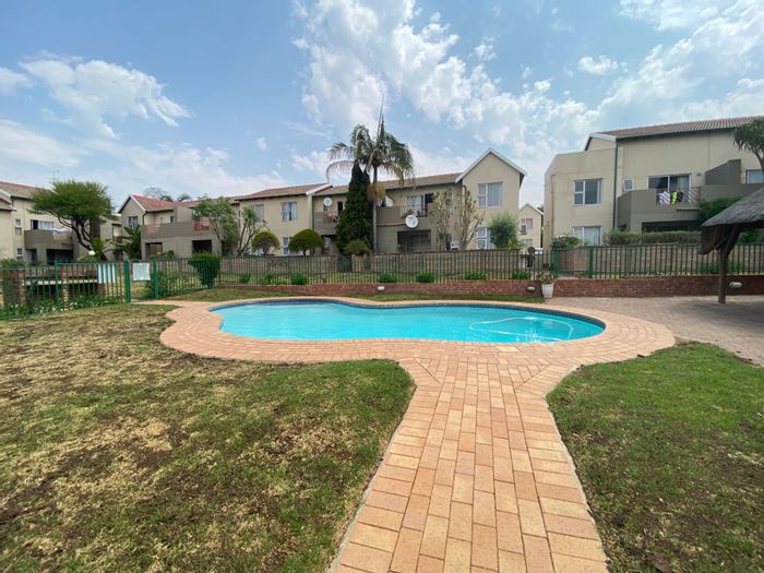 For Sale: 2 Bedroom Apartment in Bromhof with private garden and communal pools.