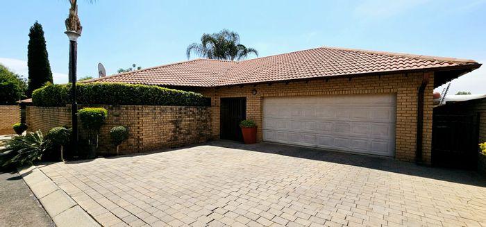 3-Bedroom House For Sale in Equestria with entertainment area and garden access.