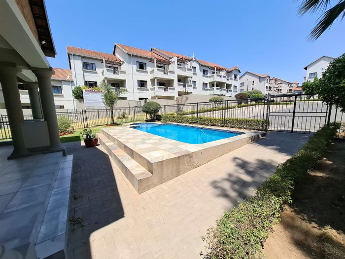 For Sale: Apartment in Broadacres with 24-hour security and communal gardens.