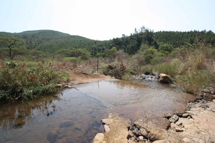 For Sale: Nelspruit Rural Farm with water access, cottages, and agricultural land.