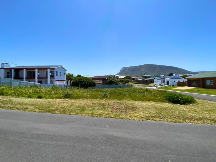 Vacant Land Residential For Sale in Franskraal, 100m from ocean, corner plot.