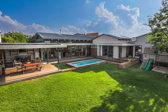 For Sale: House in The Hills Game Reserve Estate with pool, boma, and solar system.