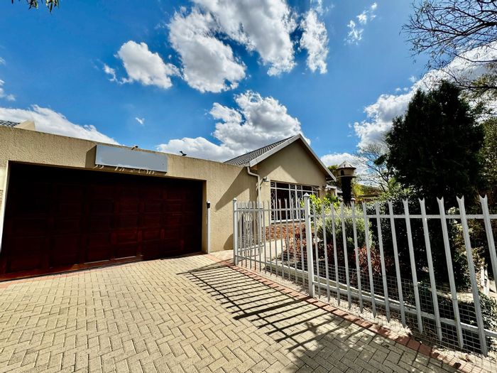 For Sale: Spacious Secunda Central House with garden, security, and eco-friendly features.