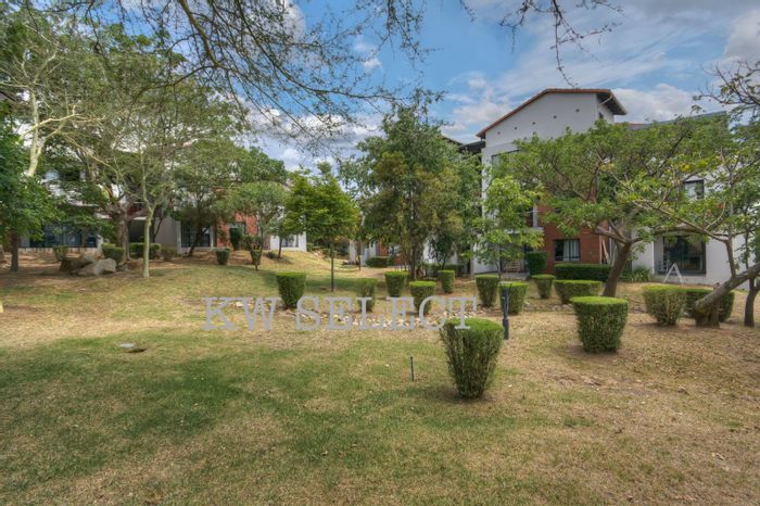 Ground floor apartment in Jackal Creek Golf Estate with golf course views, amenities.