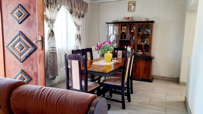 3-Bedroom House For Sale in Korsten with indoor braai and spacious erf.