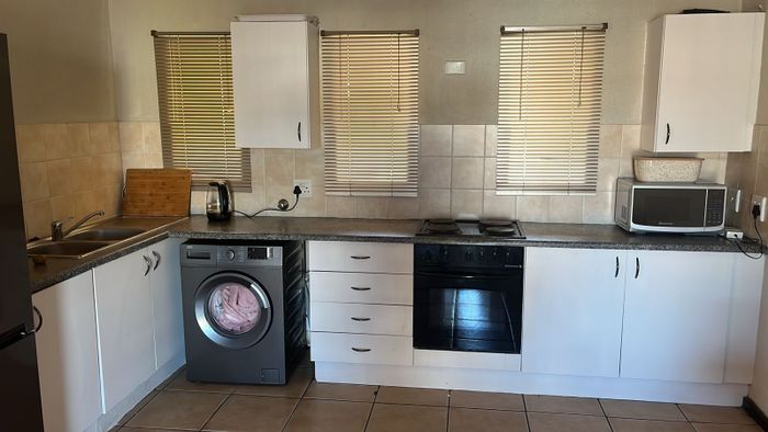 2-bedroom apartment in Laser Park with communal garden and ample parking, For Sale.