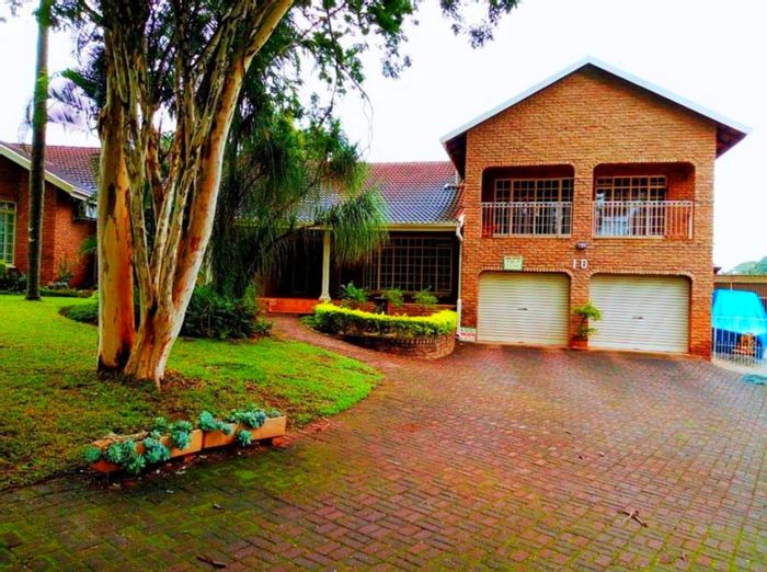 Aquapark House For Sale: 4 Bedrooms, Pool, Flatlet, Lush Garden, Entertainment Space.