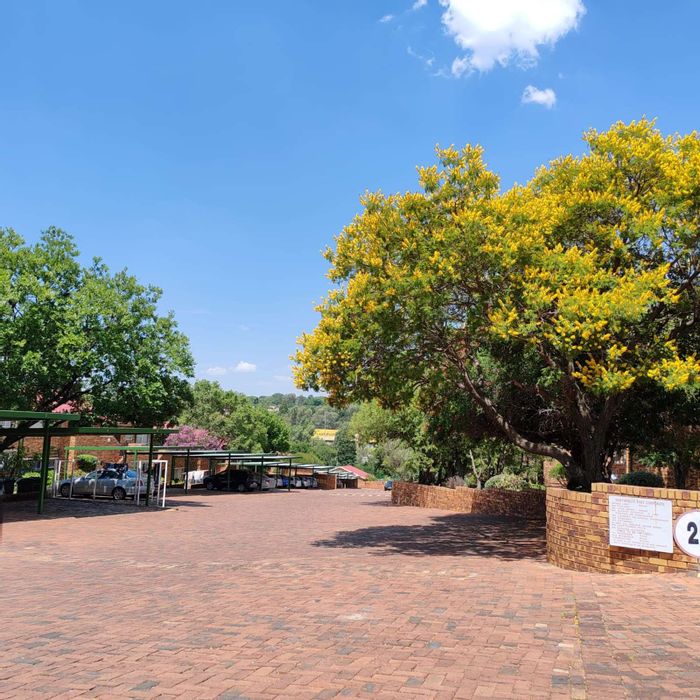 For Sale: Buccleuch Townhouse with 2 beds, pool, security, and prime location.