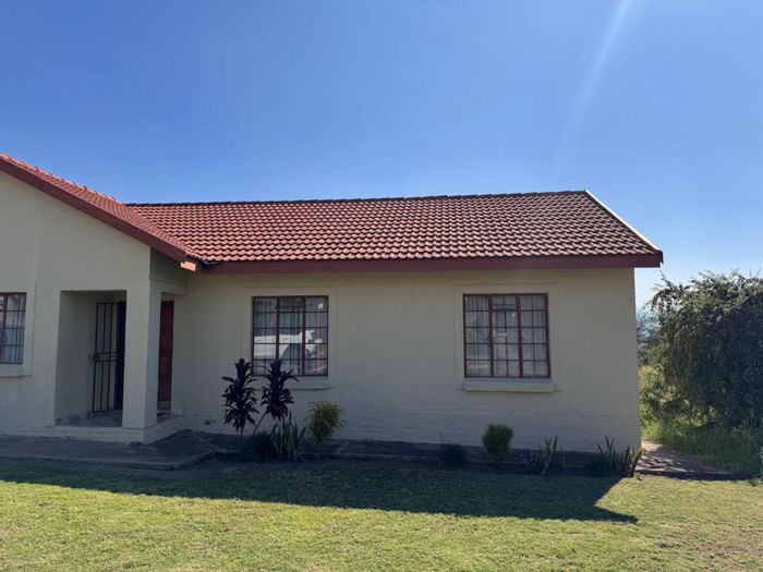 House for Sale in Burgersfort Central: 3 beds, yard, garage, secure estate living.