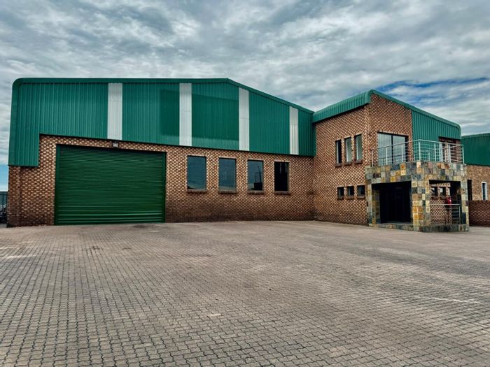 Industrial Property To Rent in Secunda Central: Offices, Workshop, Utilities Managed by Tenant.