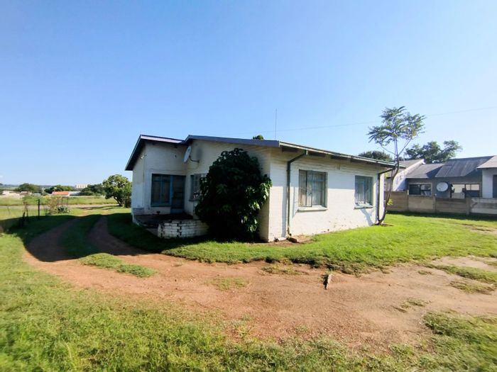 House For Sale in Ventersdorp Central: 5 beds, 2 baths, rental income potential.