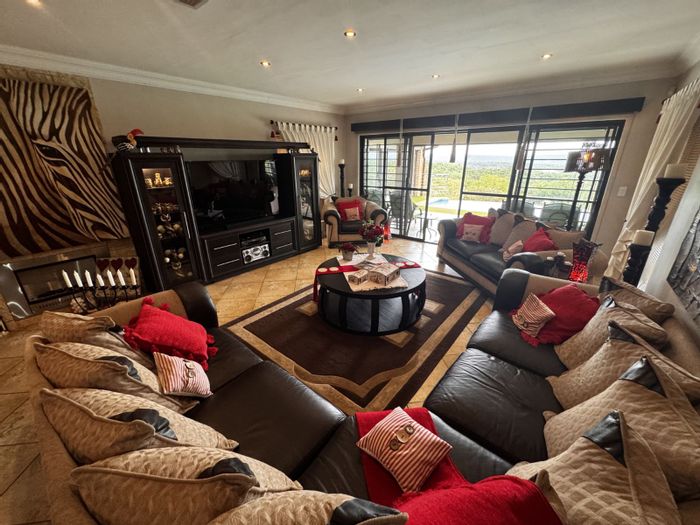 For Sale: 4-Bedroom House in Bela Bela Rural with solar, security, and wildlife access.