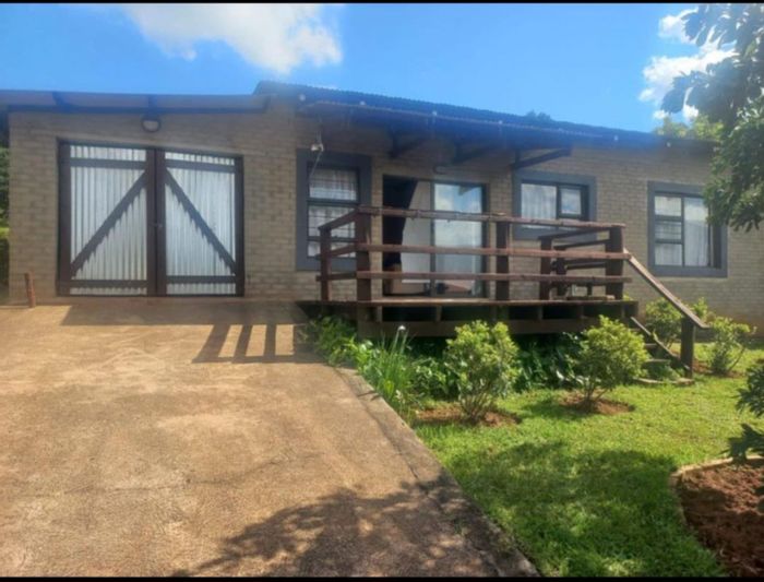 House for Sale in Sabie Ext 9: Secure, low-maintenance, flexible living with garage.
