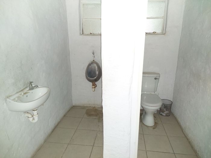 Industrial Property To Rent in Graaff-Reinet Central with versatile retail potential.