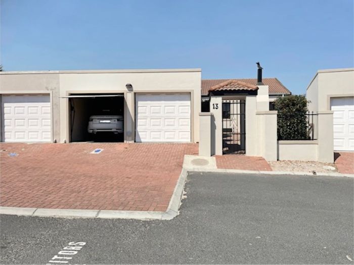 Parklands Townhouse For Sale: 3 Bedrooms, secure estate, double garage, outdoor space.