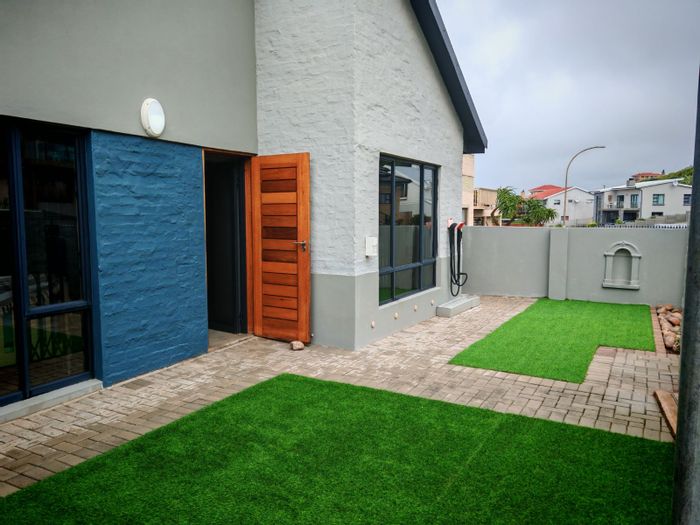 Dana Bay House For Sale: Ocean views, 4 en-suite bedrooms, rental potential, solar power.