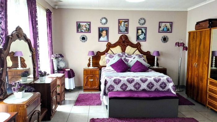 For Sale: House in Carletonville Central with flatlet, study, and entertainment area.