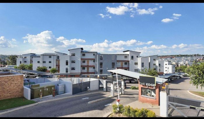 For Sale: 3-Bedroom Apartment in Barbeque Downs with Balconies and Pool Access.