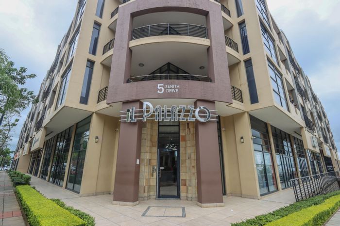 For Sale: 2-Bedroom Apartment in Umhlanga Central, near Gateway and beach access.