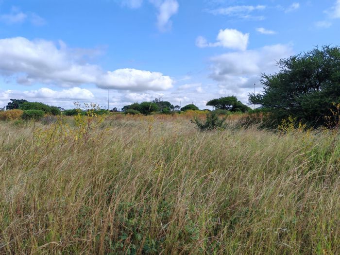 For Sale: 804m2 Industrial Stand in Magna Via, fully serviced with utilities.