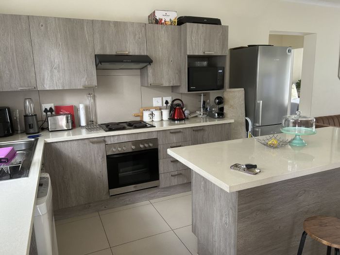 For Sale: 2-Bedroom Apartment in Erand Gardens with Pool, Gym, and Security.