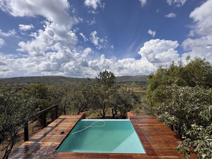 House for Sale in Modimolle Rural: Off-grid living, wine cellar, ozone pool, wildlife estate.