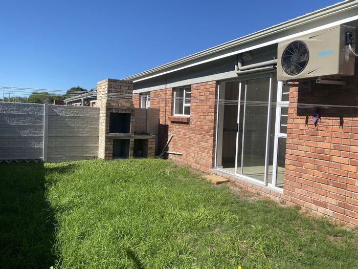 For Sale: 2-bedroom townhouse in Lorraine with braai area and secure parking.