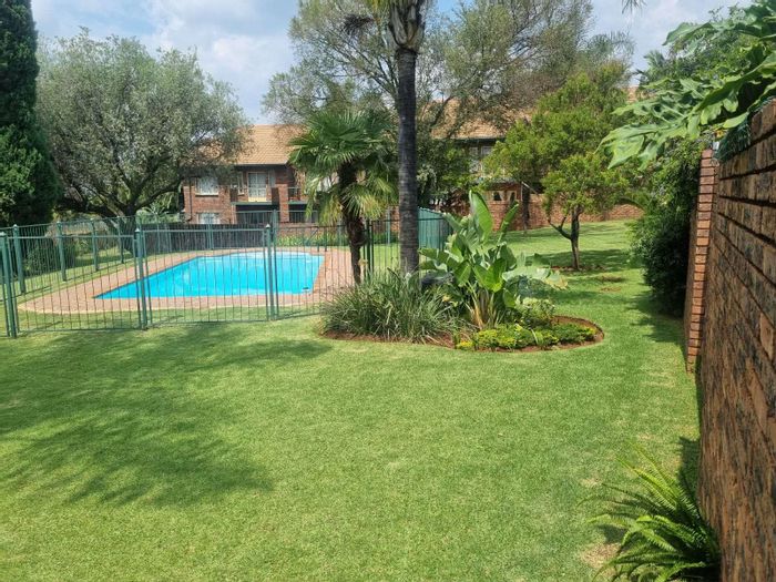 For Sale: Ground Floor Apartment in Zwartkop with private garden and pool access.