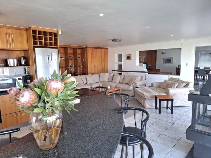 For Sale: Spacious 5-Bedroom House in Bettys Bay Central, steps from the beach.