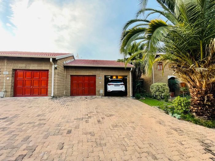 For Sale: 2-Bedroom Townhouse in Lonehill with pool, garden, and staff quarters.