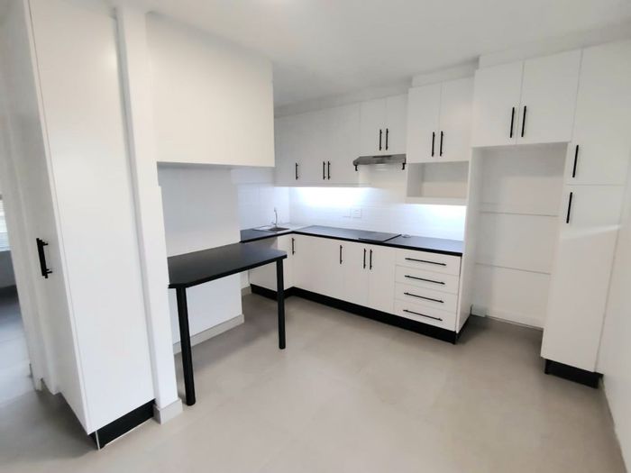 For Sale: 1-Bedroom Apartment in Loevenstein with secure complex amenities and parking.
