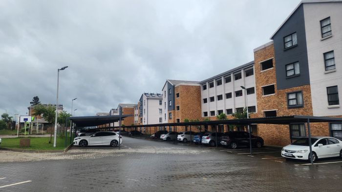 Ground floor apartment in Riverside View with security, braai area, and kids' play area.