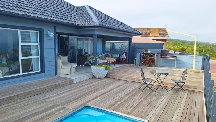 For Sale: Spacious 6-bedroom house in Reebok with ocean views and pool.