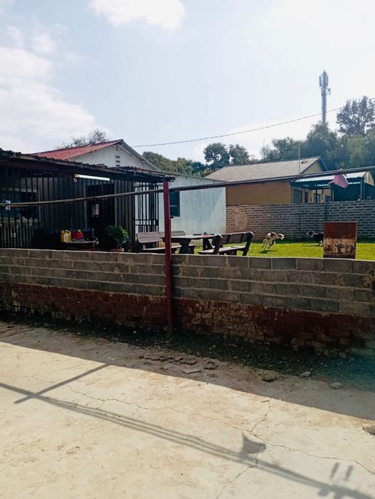 Danville House For Sale: 4 bedrooms, garden, study, double garage, ample parking.