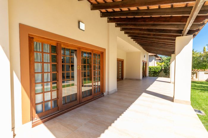 Bryanston House For Sale: 5 beds, pool, guest cottage, secure estate living.