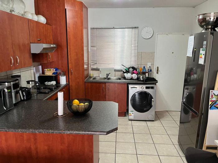 3-Bedroom Apartment To Rent in North Riding with secure living and prime location.