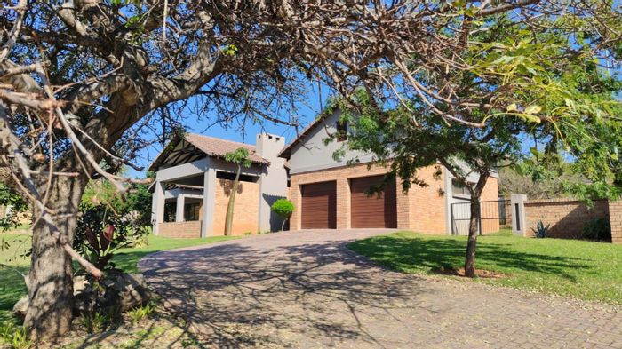 4-Bedroom House for Sale in Sonheuwel with Pool, Solar Power, and Security.