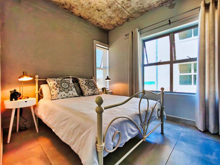 Exclusive 2-bedroom apartments in George Central with mountain views and secure parking. For Sale.