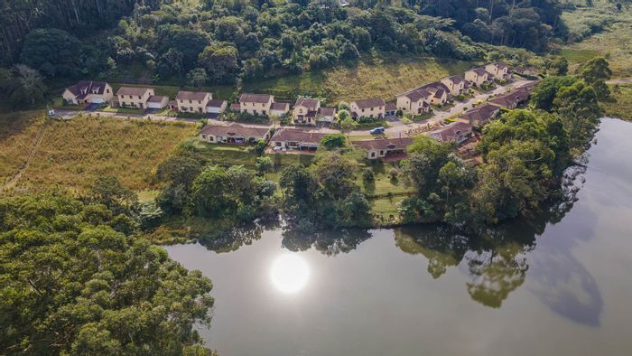 Gillitts Townhouse For Sale: 3 Bedrooms, garage, near lake, low maintenance living.